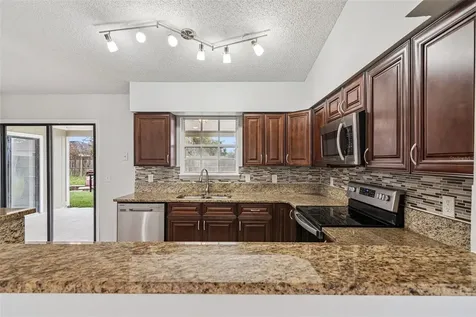 2513 Dumas Drive Deltona FL 32738
