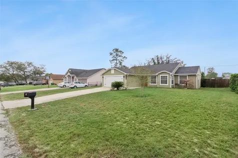 2513 Dumas Drive Deltona FL 32738