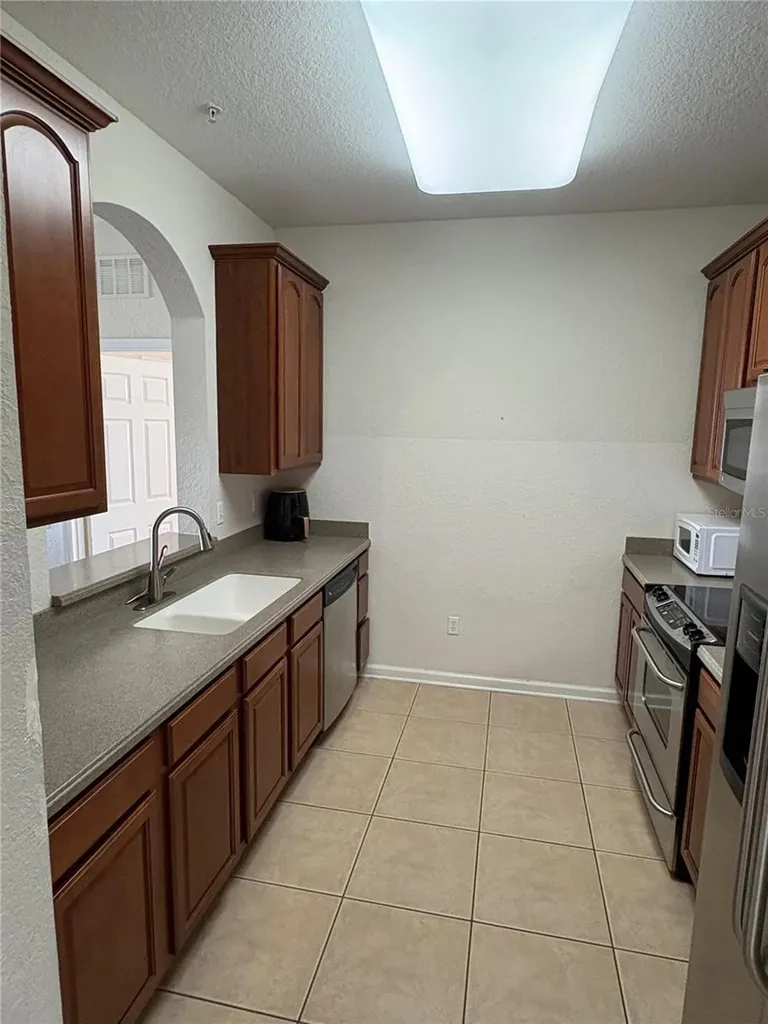 4102 Breakview Drive Orlando FL 32819