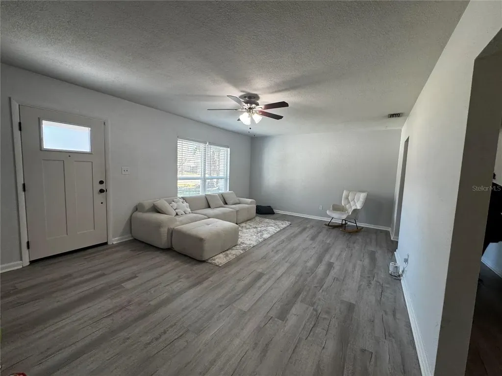 6914 N Ola Avenue Tampa FL 33604