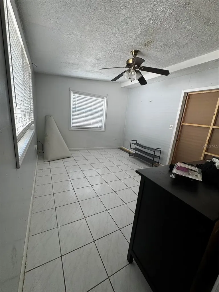 6914 N Ola Avenue Tampa FL 33604