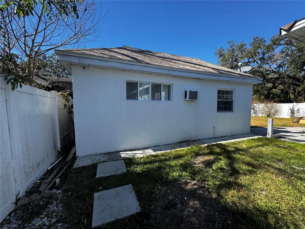 6914 N Ola Avenue Tampa FL 33604