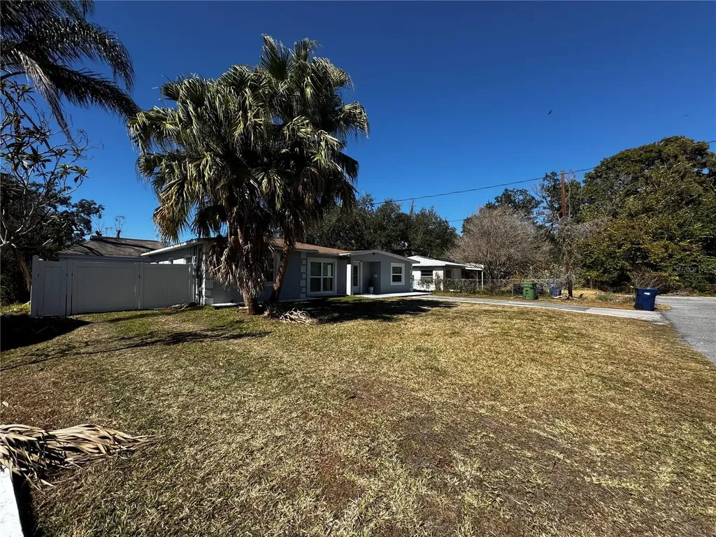 6914 N Ola Avenue Tampa FL 33604