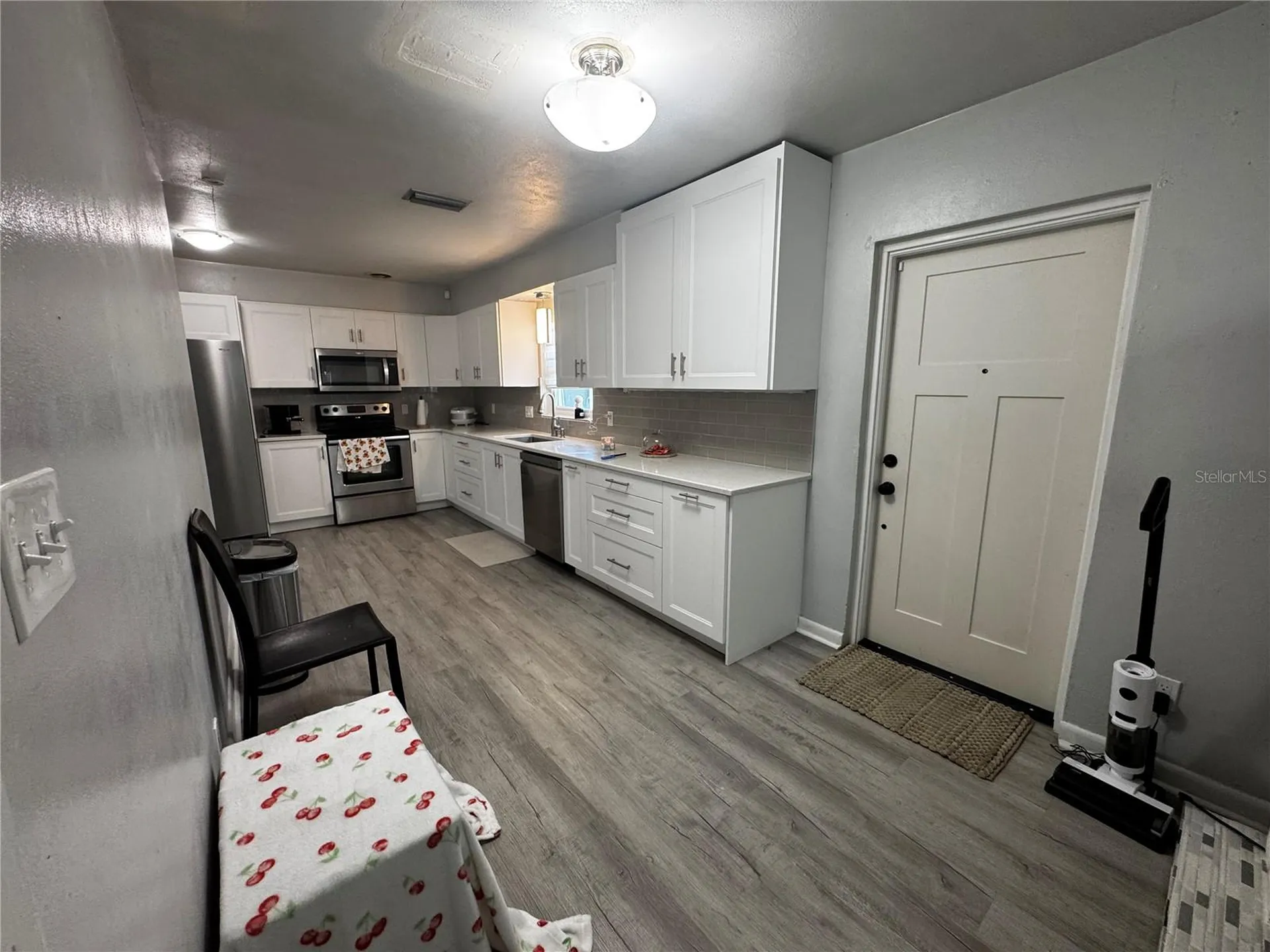 6914 N Ola Avenue Tampa FL 33604
