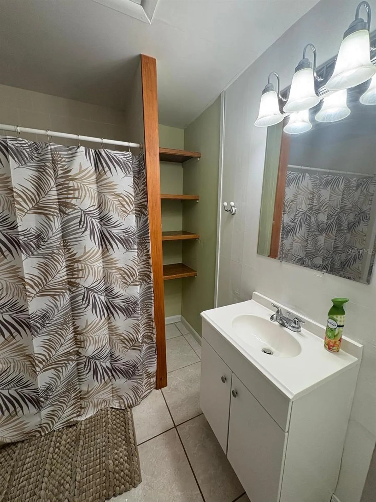 6914 N Ola Avenue Tampa FL 33604