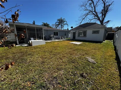 6914 N Ola Avenue Tampa FL 33604