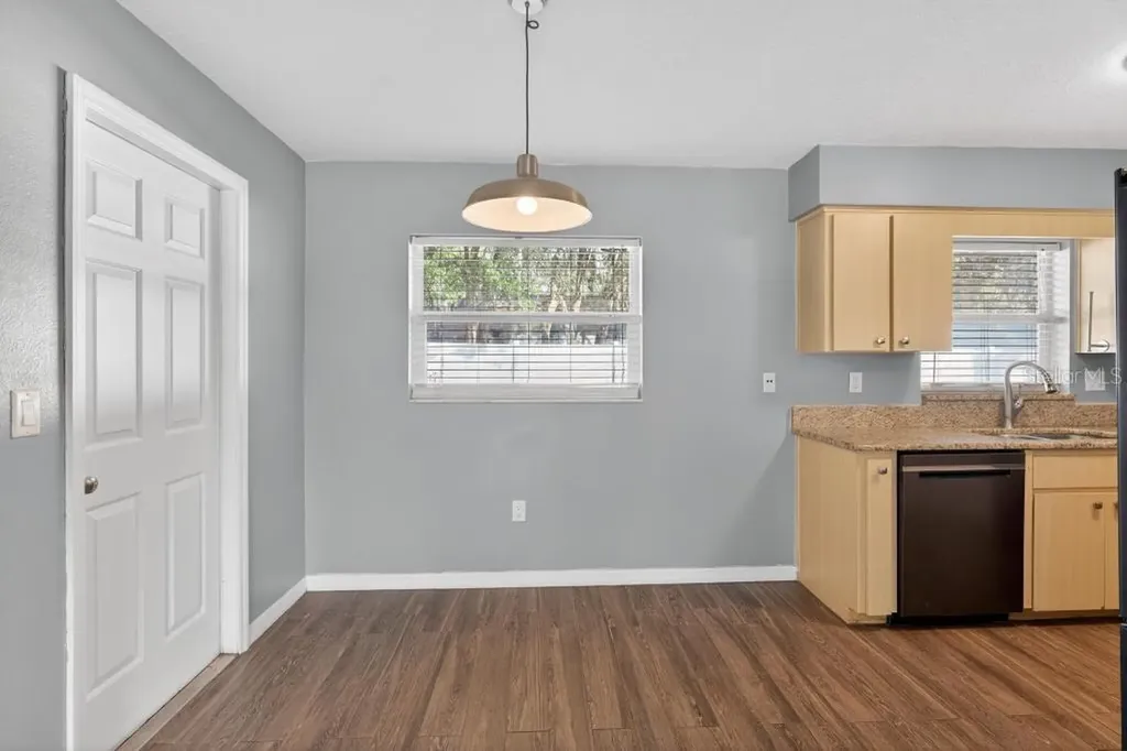 42210 W Lakeview Drive Altoona FL 32702