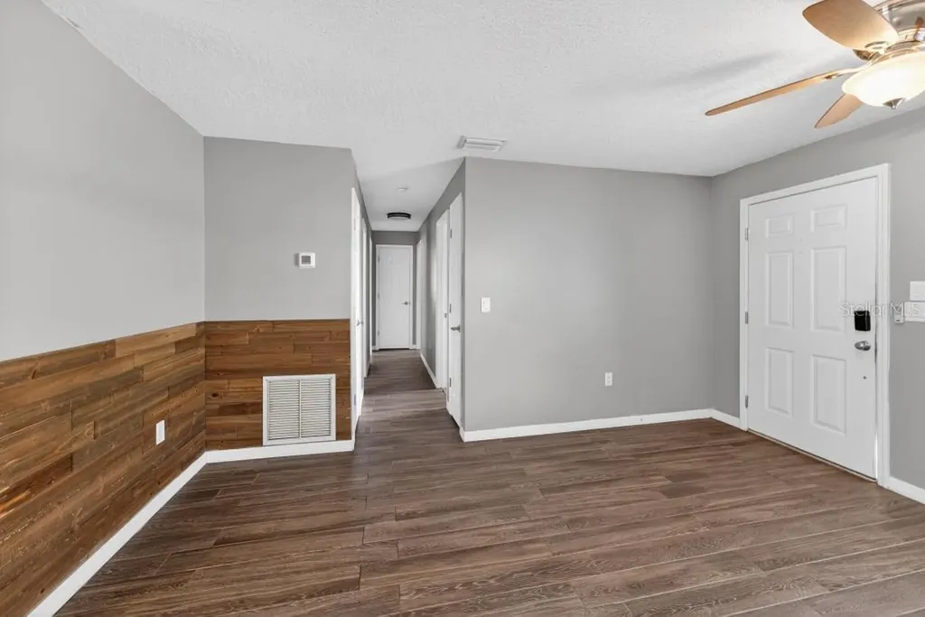 42210 W Lakeview Drive Altoona FL 32702