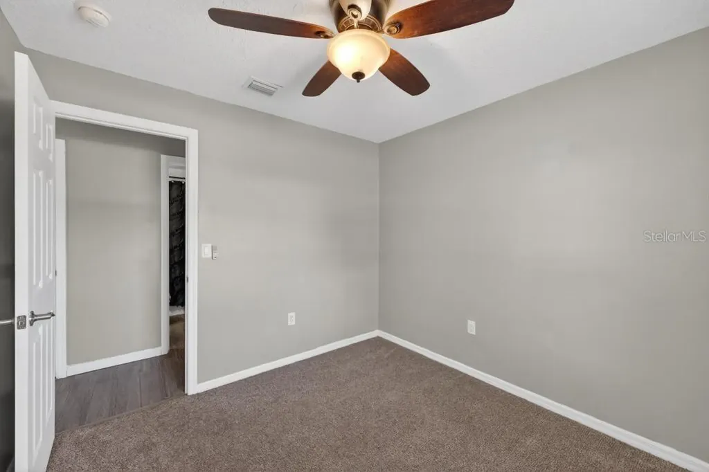 42210 W Lakeview Drive Altoona FL 32702