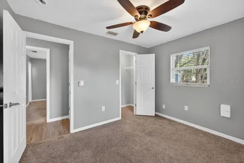 42210 W Lakeview Drive Altoona FL 32702