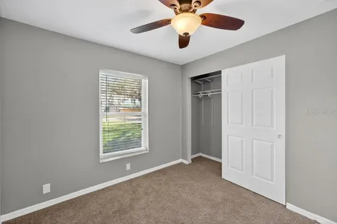42210 W Lakeview Drive Altoona FL 32702