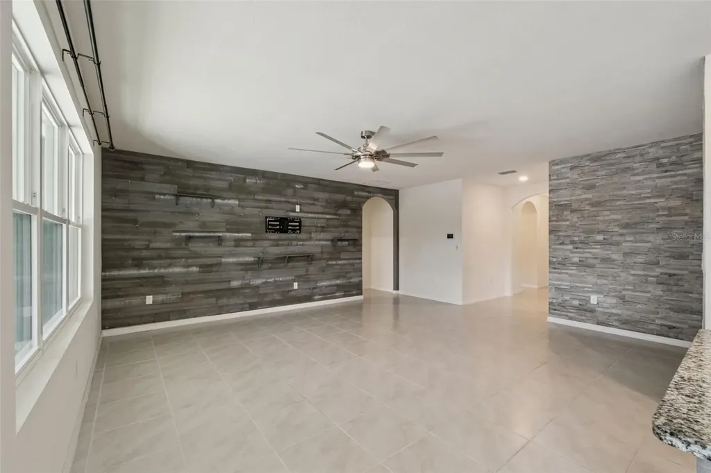 866 Baylor Drive Deltona FL 32725