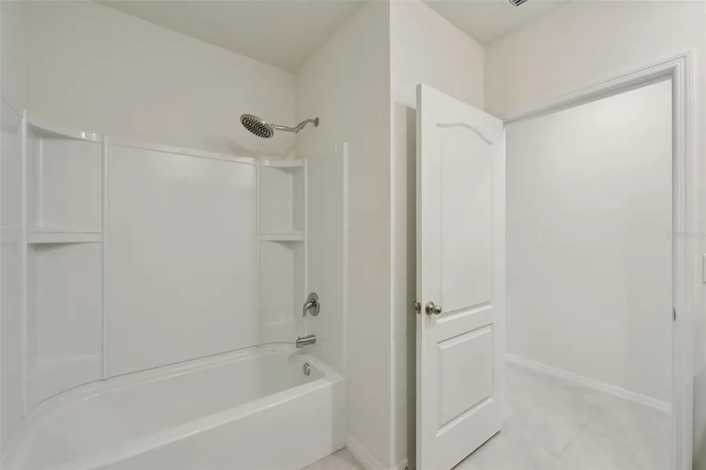866 Baylor Drive Deltona FL 32725