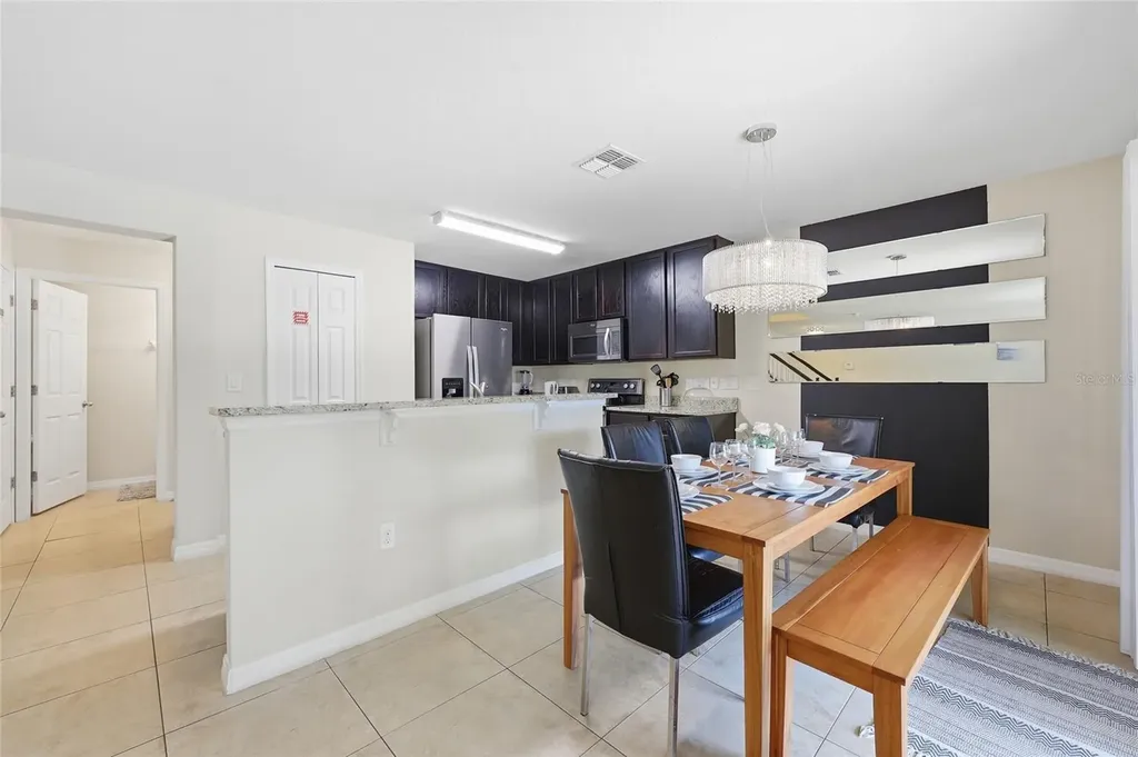 2620 Santosh Cove Kissimmee FL 34746