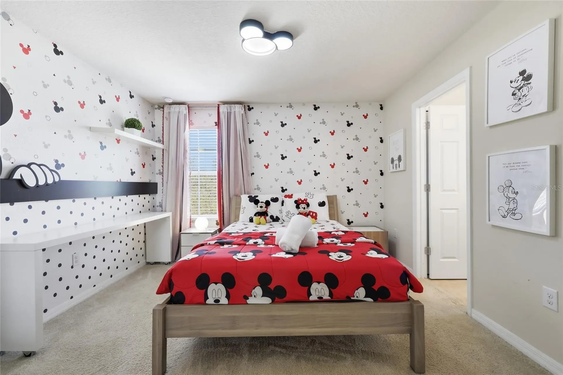 2620 Santosh Cove Kissimmee FL 34746