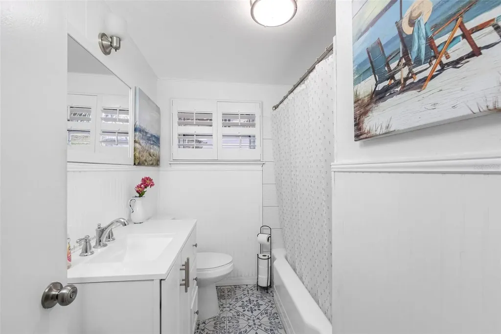 427 5th Street N Safety Harbor FL 34695
