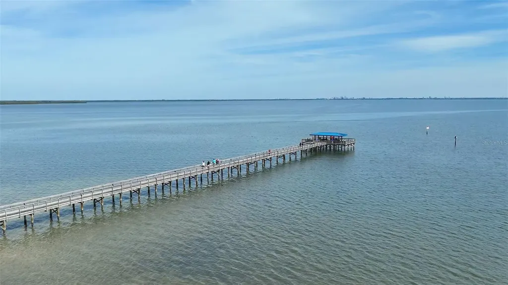 427 5th Street N Safety Harbor FL 34695