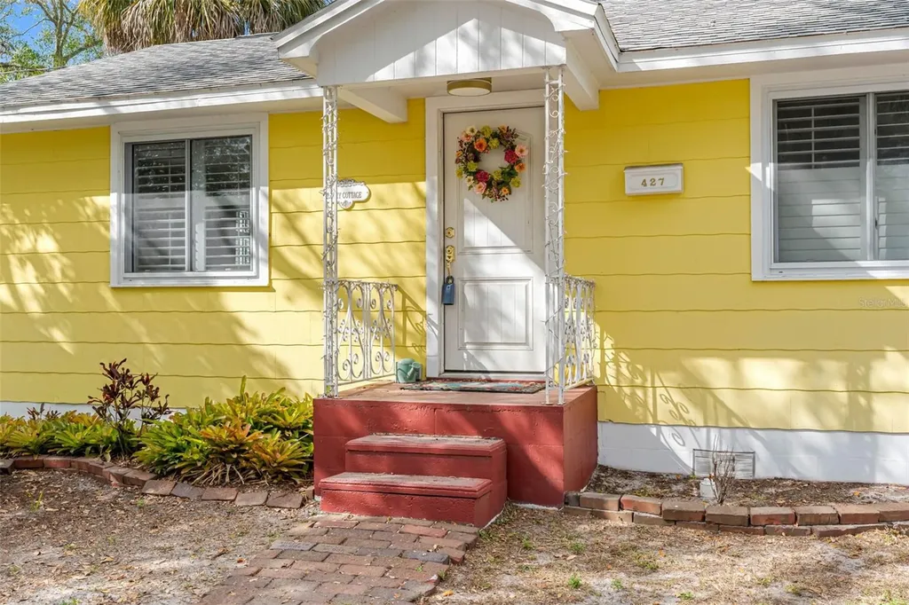 427 5th Street N Safety Harbor FL 34695