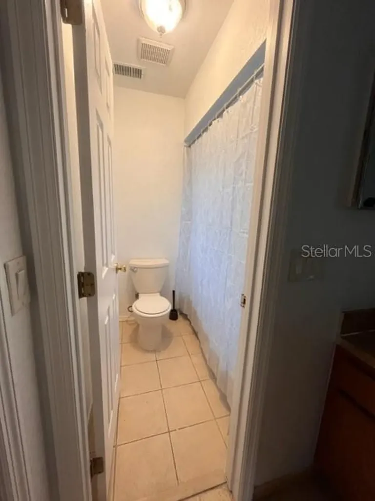 2918 S Semoran Boulevard Orlando FL 32822