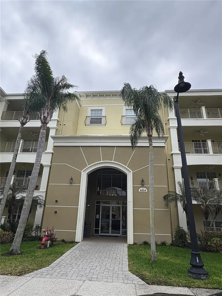 4804 Cayview Avenue Orlando FL 32819