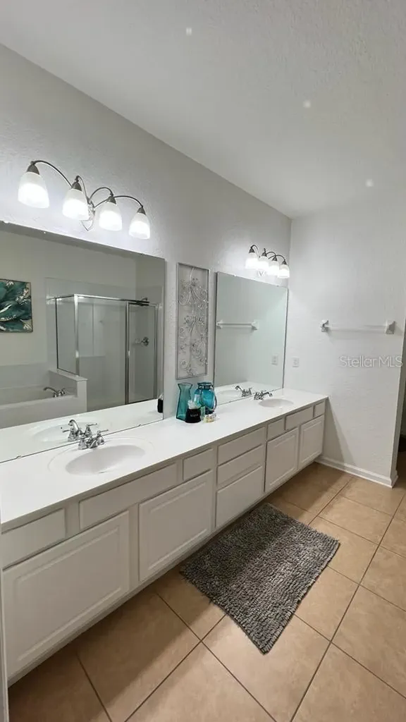4804 Cayview Avenue Orlando FL 32819