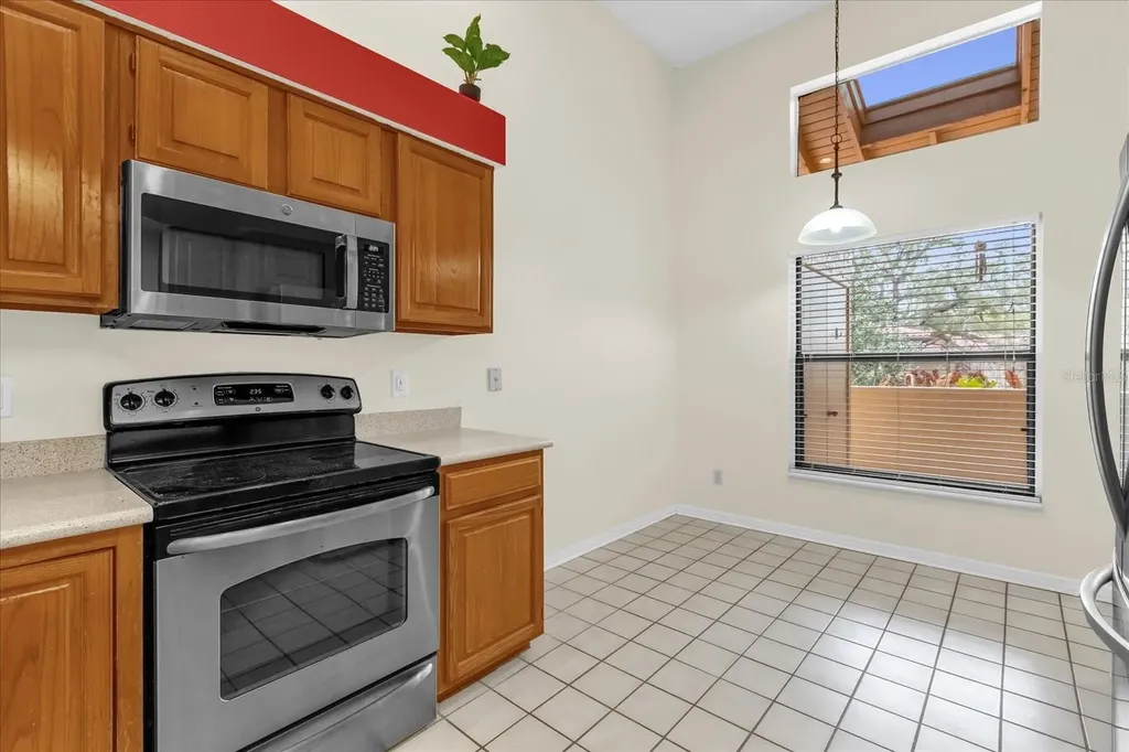1313 Lake Willisara Circle Orlando FL 32806