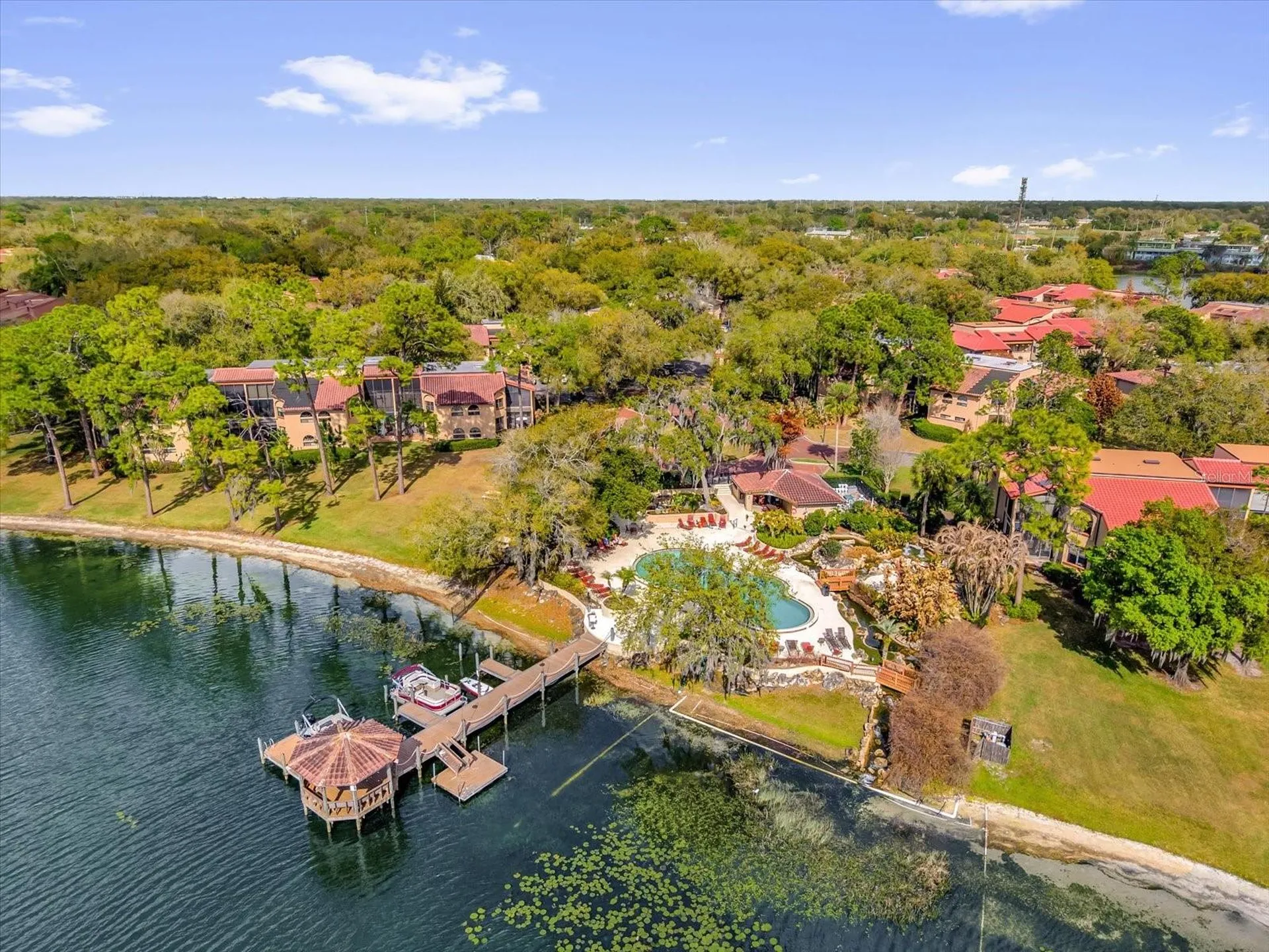 1313 Lake Willisara Circle Orlando FL 32806