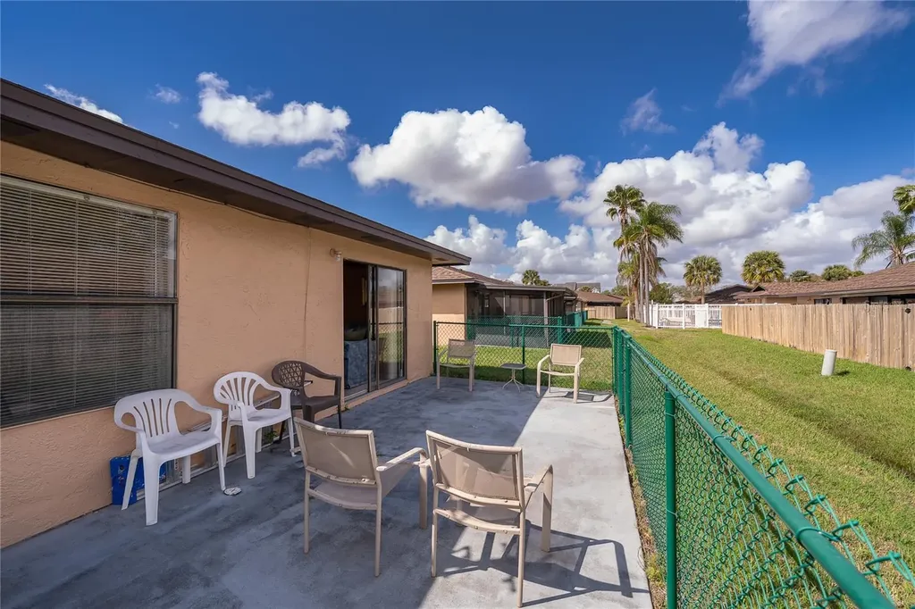 2123 Street Marteen Court Kissimmee FL 34741