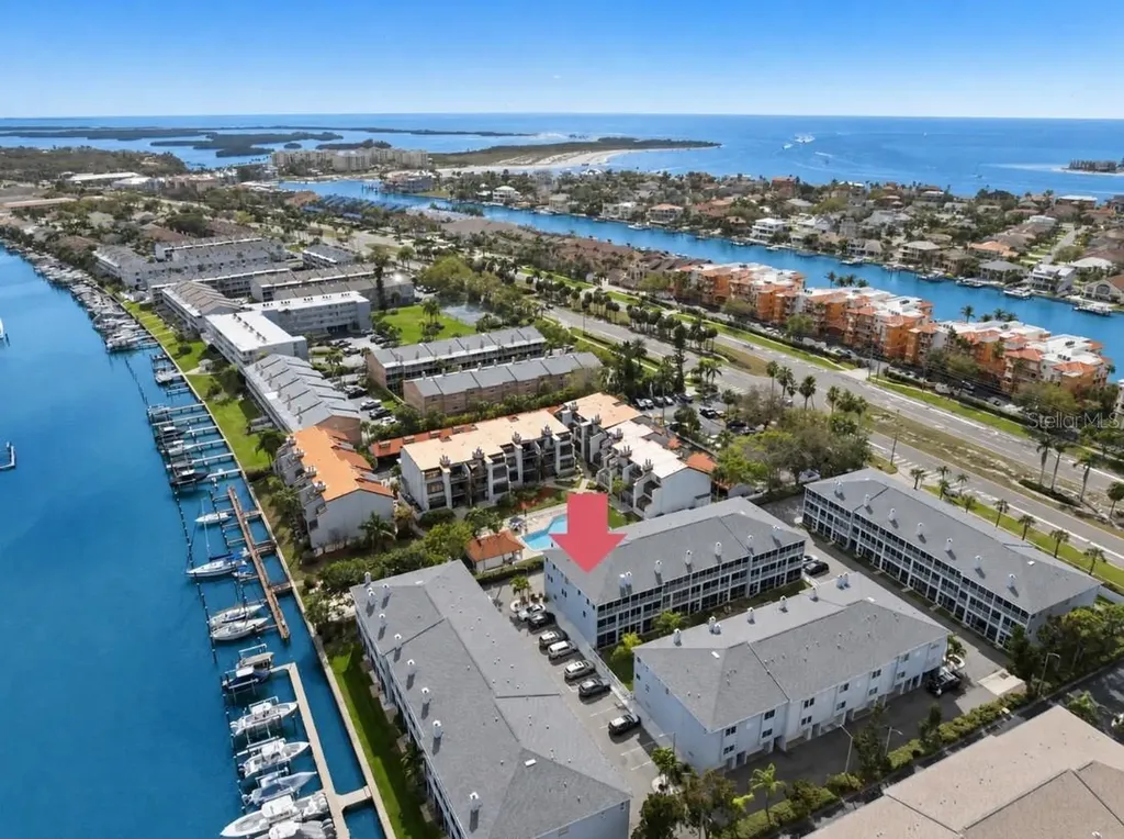 545 Pinellas Bayway S Tierra Verde FL 33715