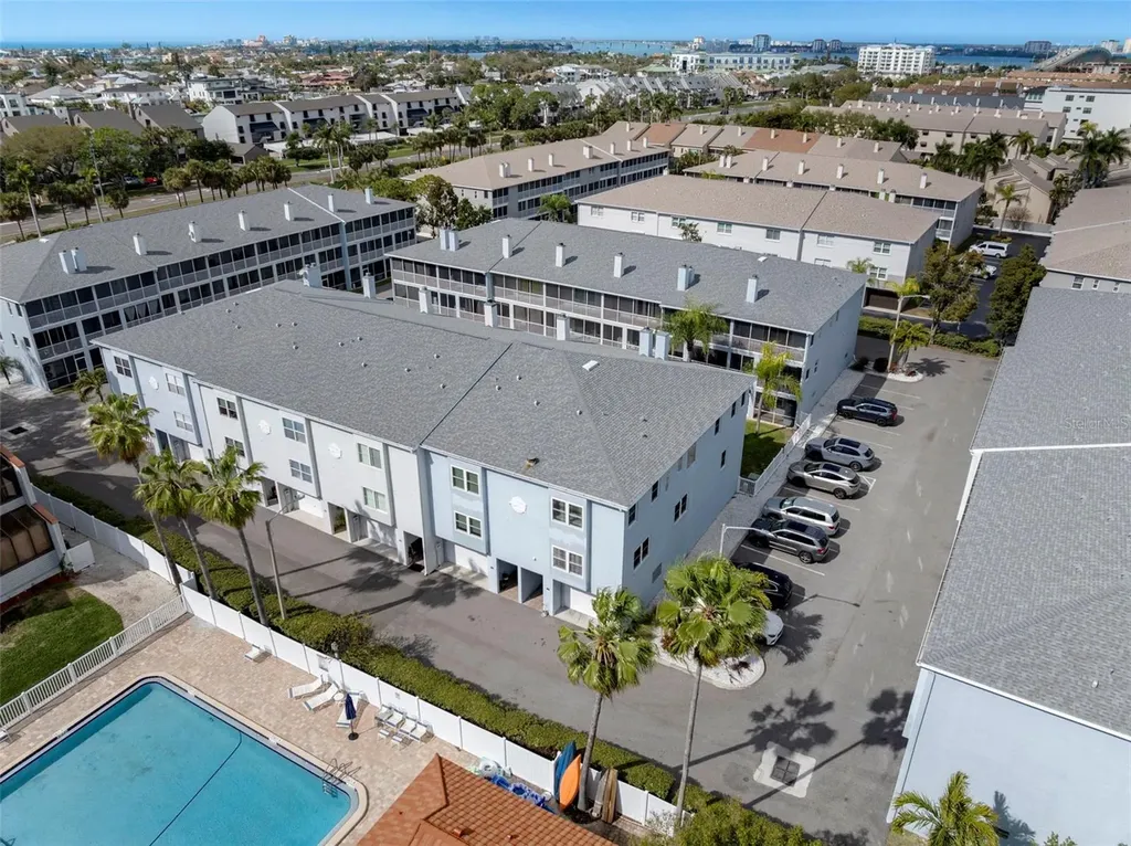 545 Pinellas Bayway S Tierra Verde FL 33715