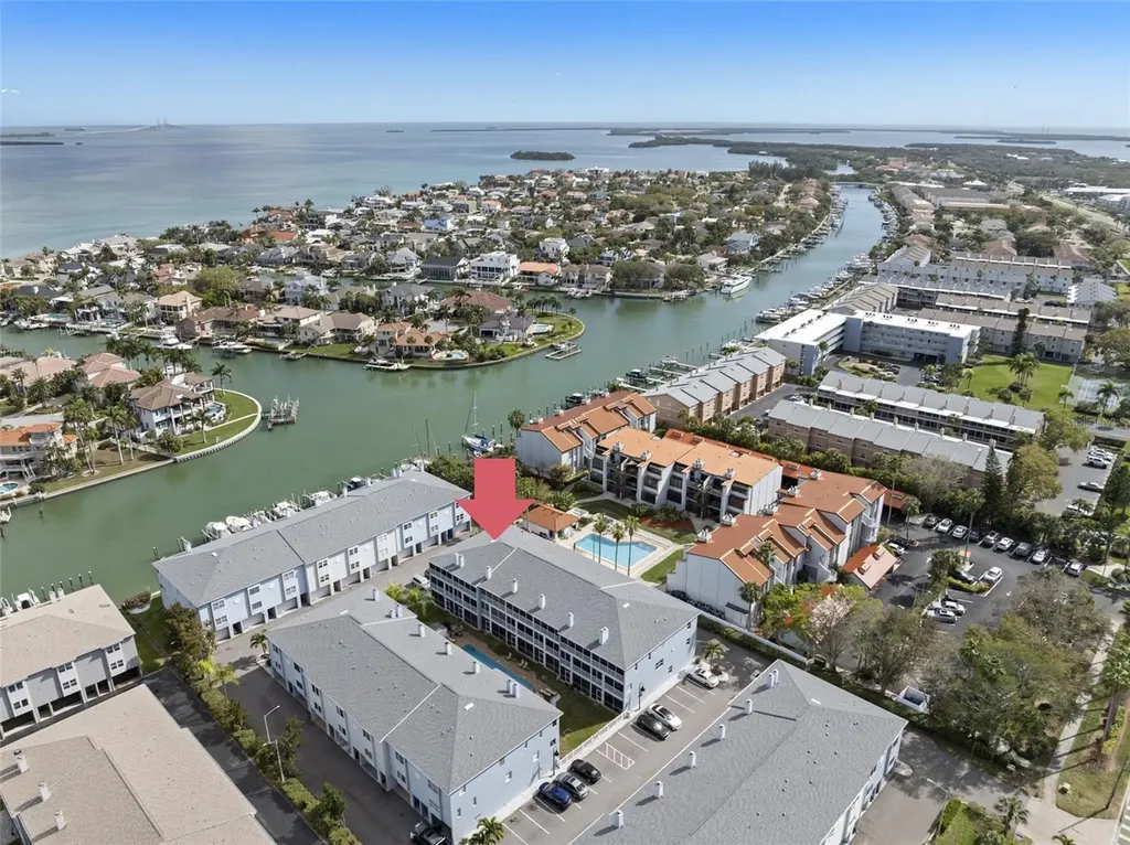 545 Pinellas Bayway S Tierra Verde FL 33715