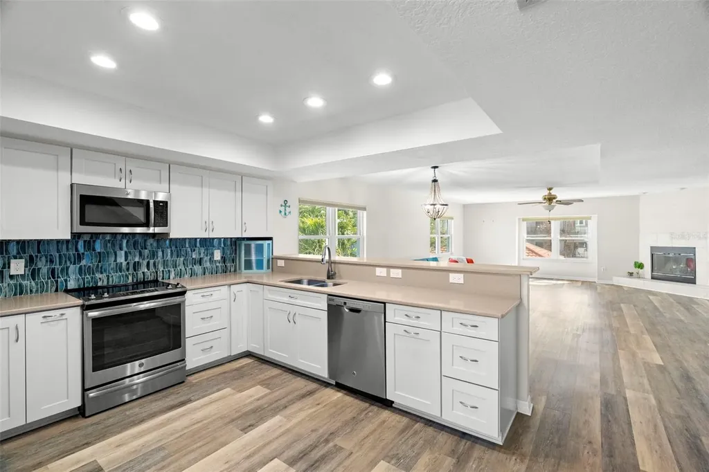 545 Pinellas Bayway S Tierra Verde FL 33715