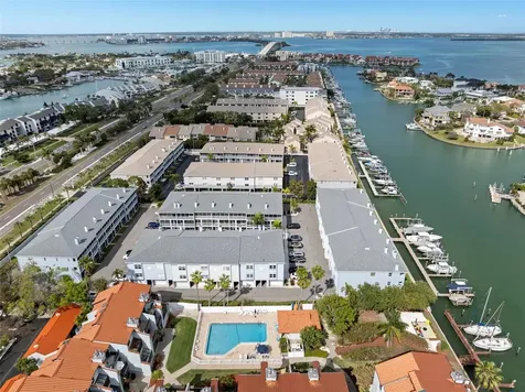 545 Pinellas Bayway S Tierra Verde FL 33715