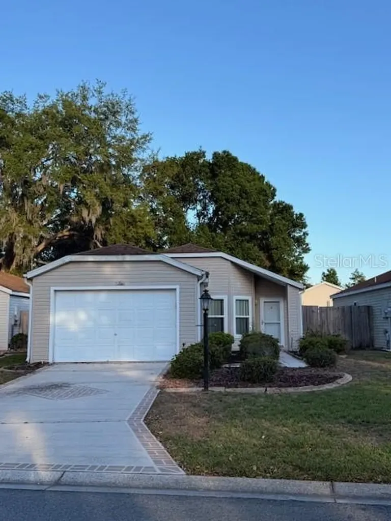 25312 Green Heron Drive Leesburg FL 34748