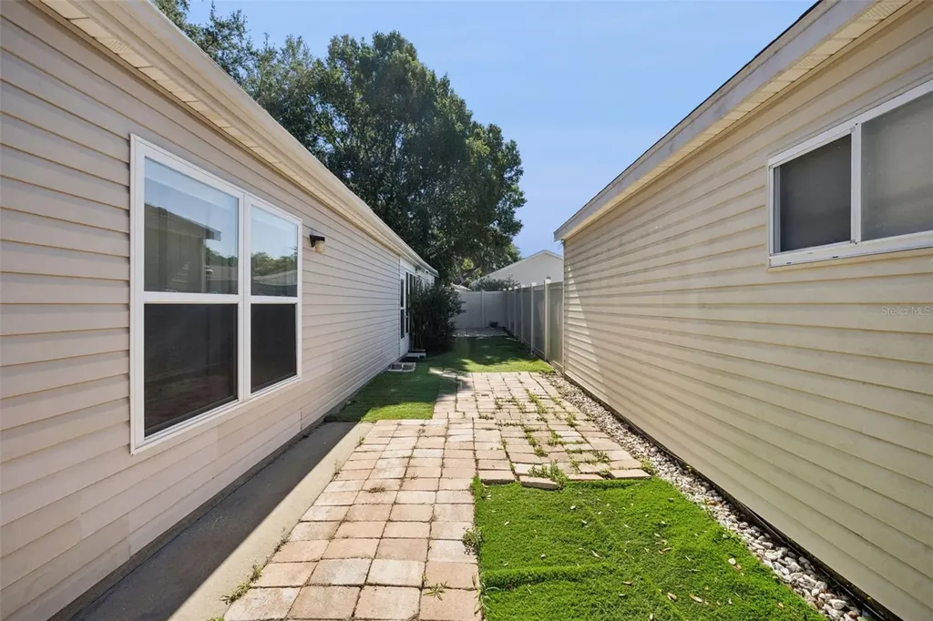 25312 Green Heron Drive Leesburg FL 34748