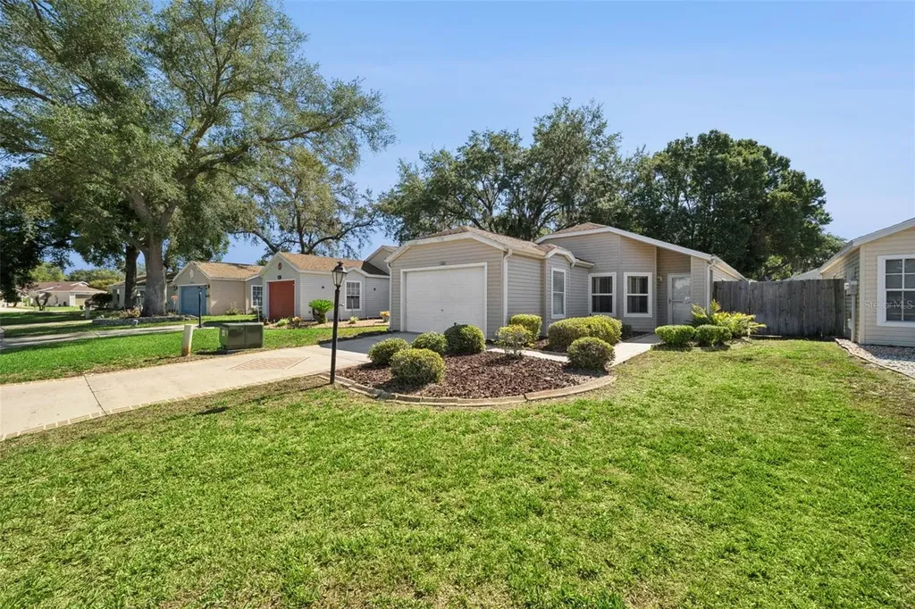 25312 Green Heron Drive Leesburg FL 34748