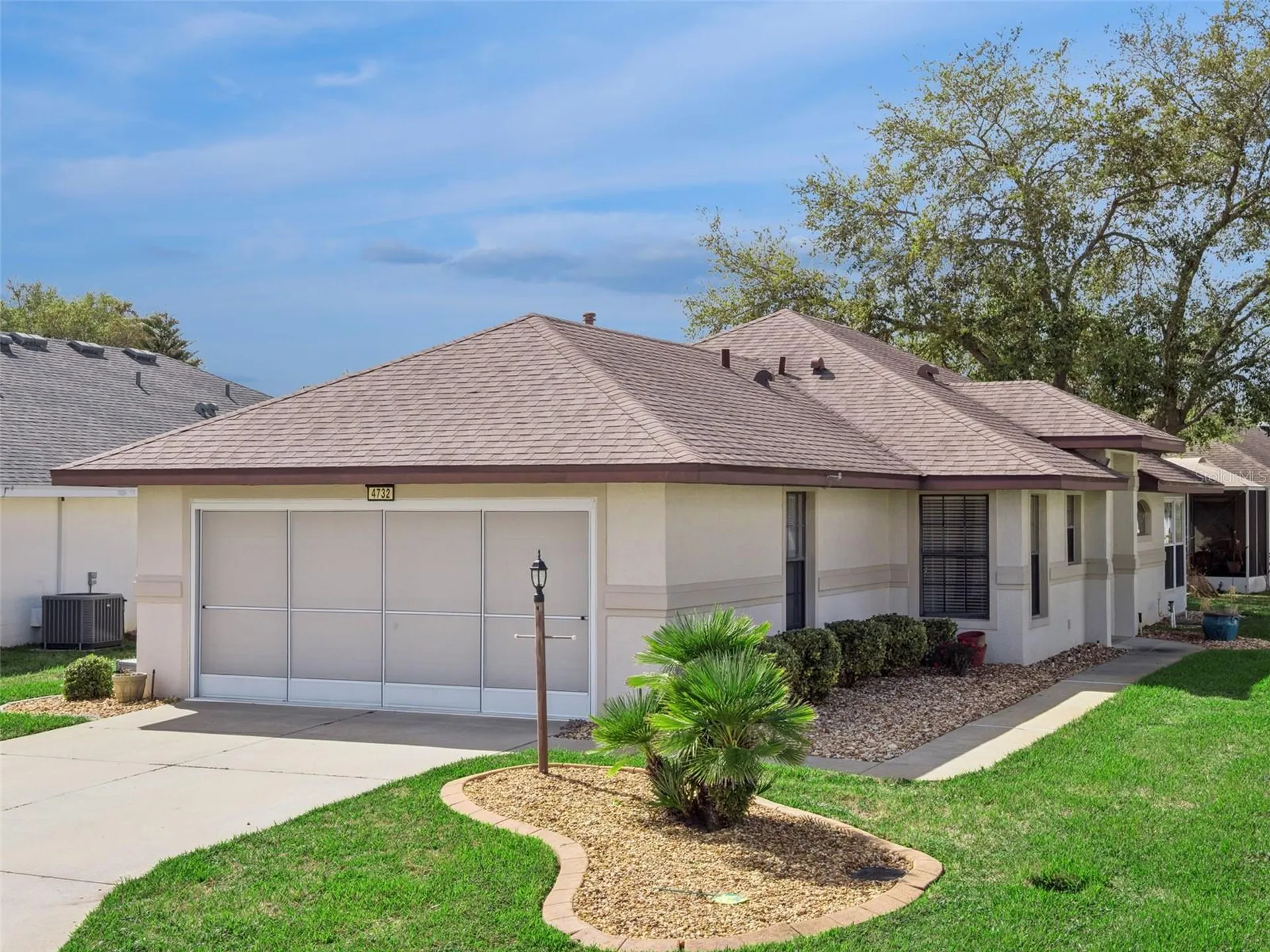4732 St Andrews Arcade Leesburg FL 34748