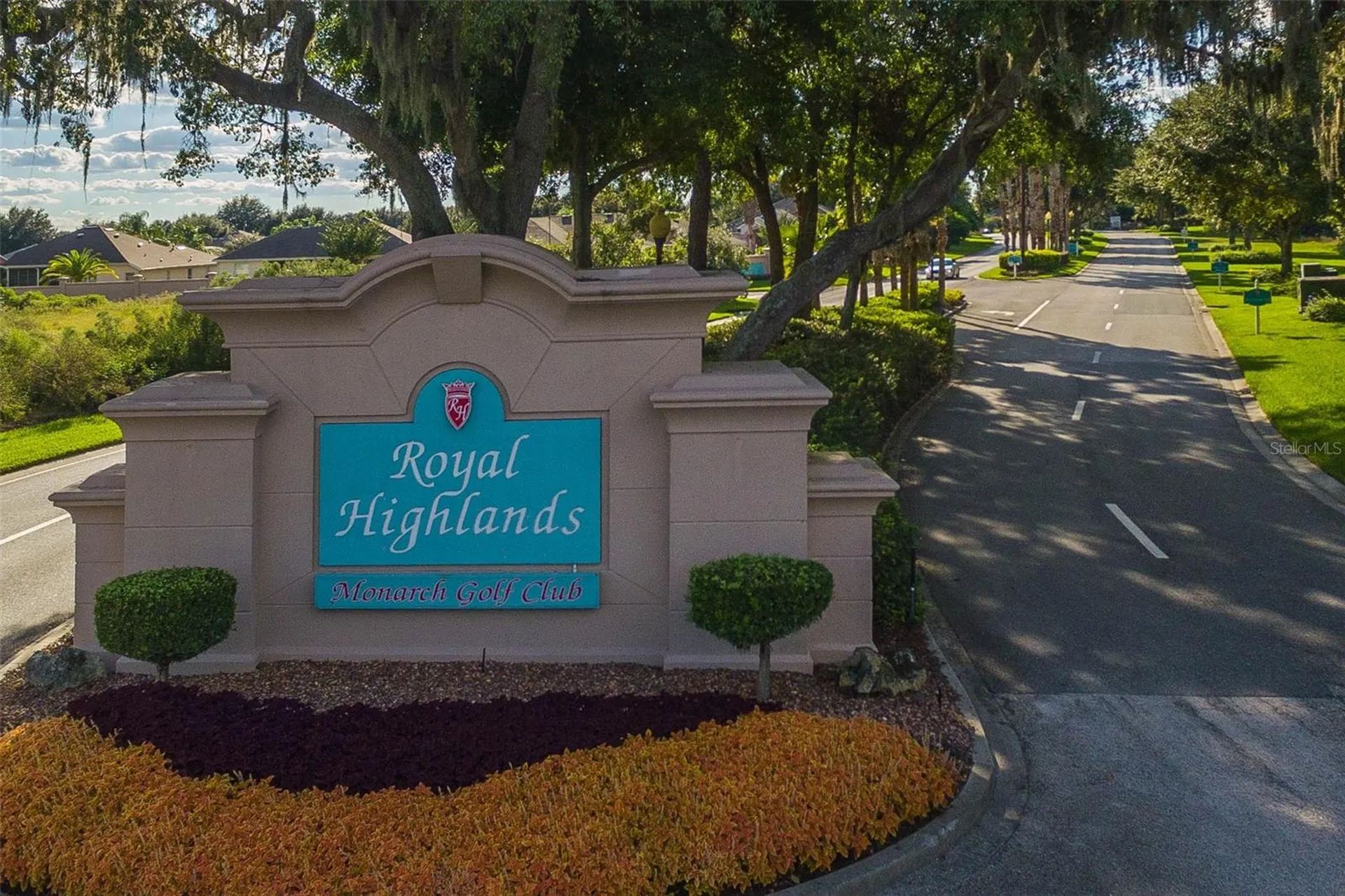 4732 St Andrews Arcade Leesburg FL 34748