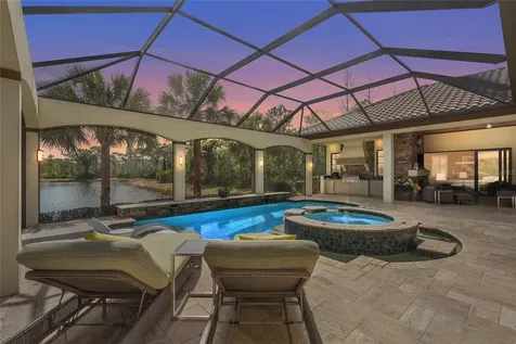 19438 Beacon Park Place Bradenton FL 34202