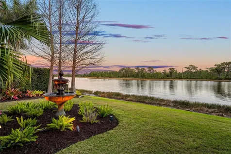 19438 Beacon Park Place Bradenton FL 34202