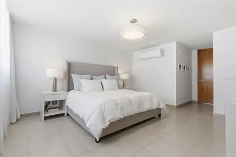 111 Calle 3 Guaynabo PR 00969