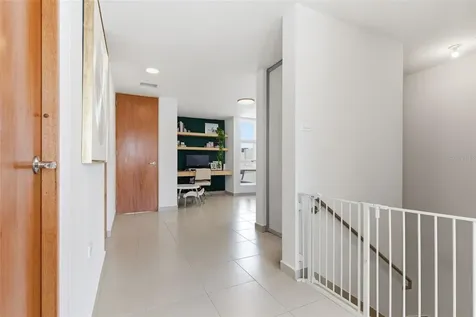 111 Calle 3 Guaynabo PR 00969
