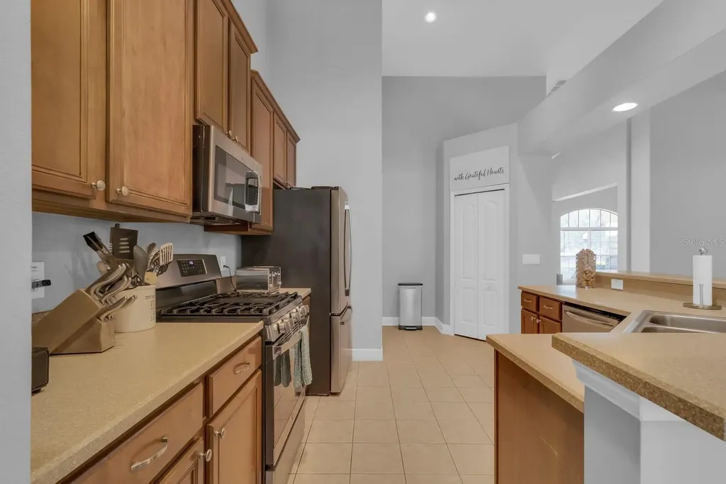 756 Rock Creek Street Apopka FL 32712