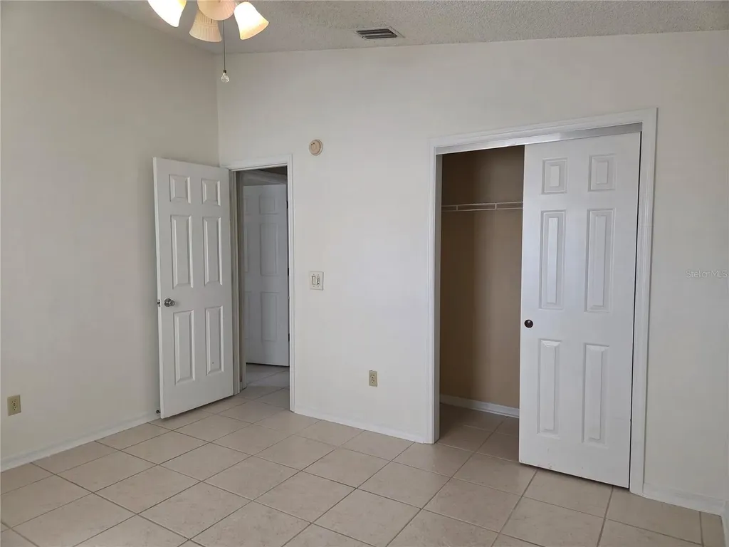 739 Heathrow Avenue Lady Lake FL 32159