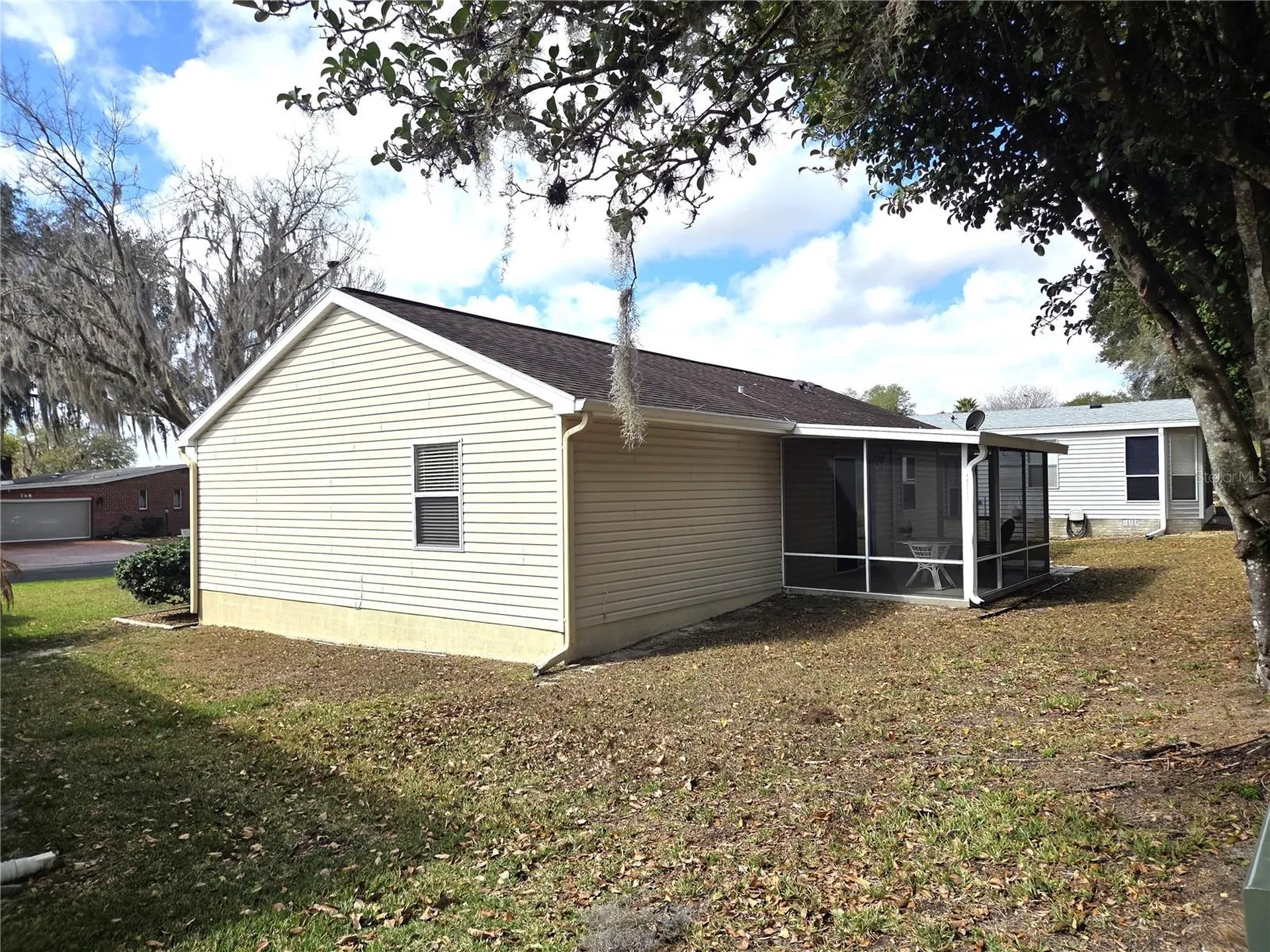739 Heathrow Avenue Lady Lake FL 32159