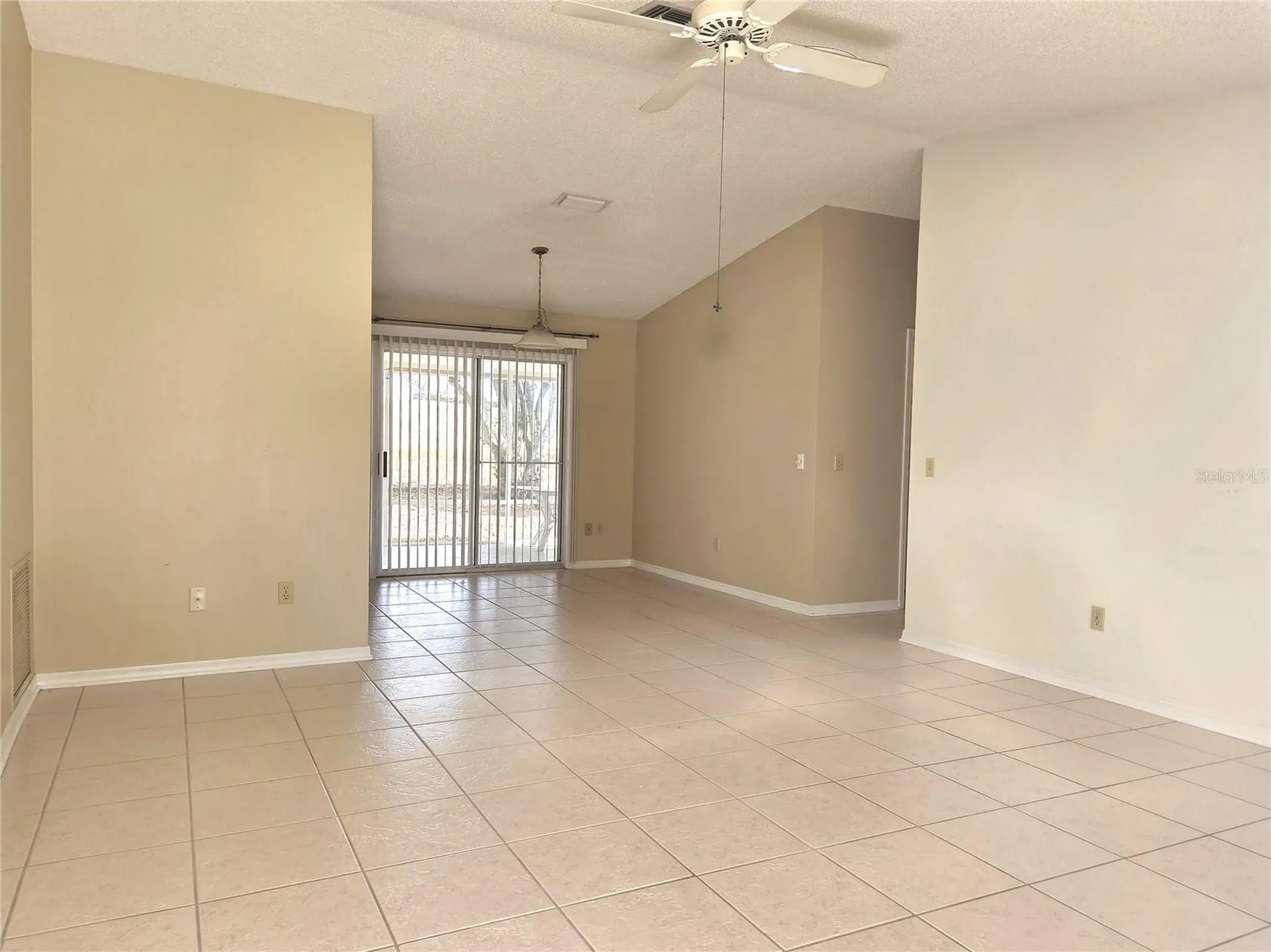 739 Heathrow Avenue Lady Lake FL 32159