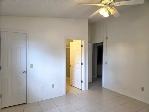 739 Heathrow Avenue Lady Lake FL 32159