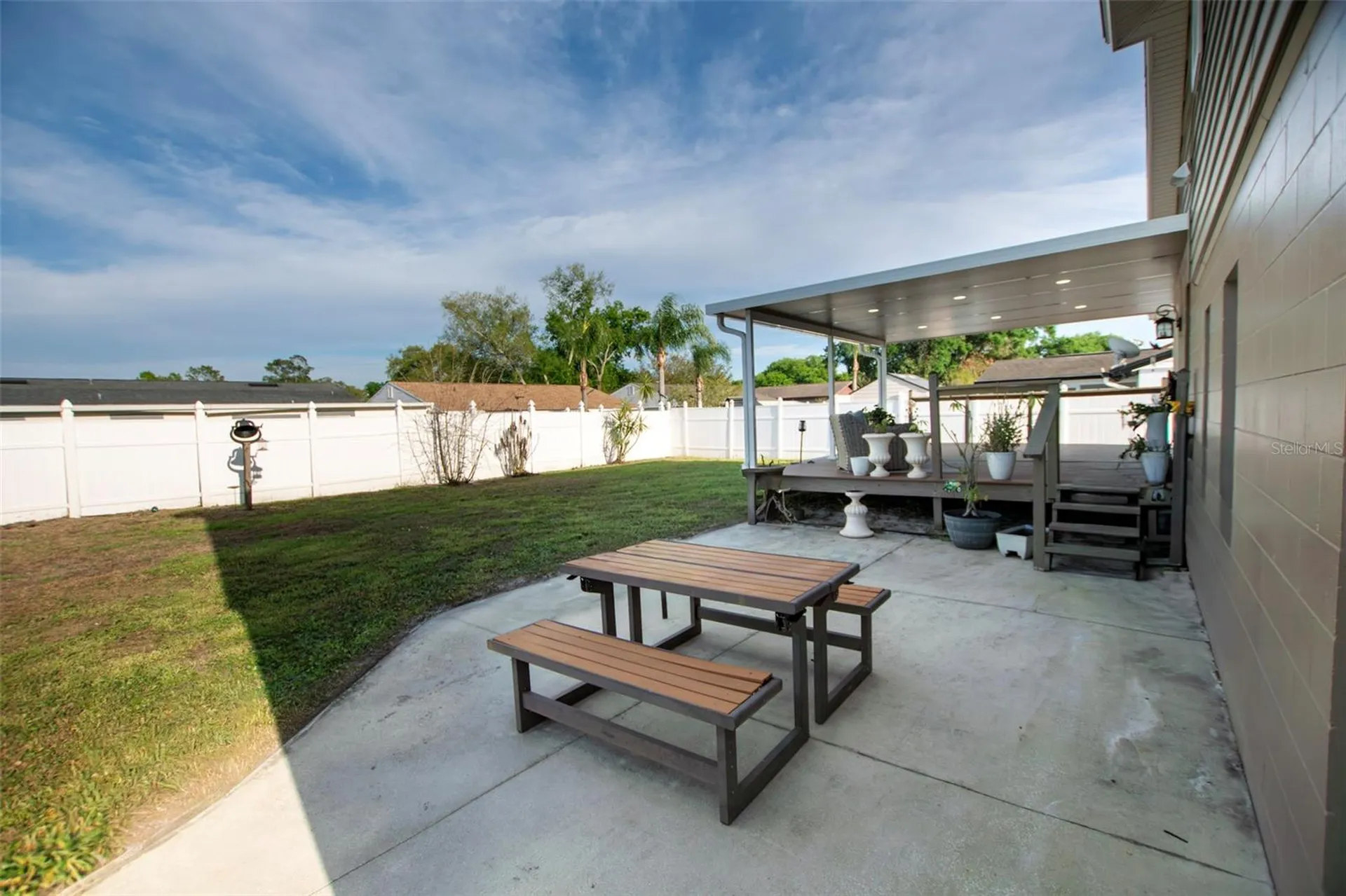 16119 Copperfield Drive Tampa FL 33618