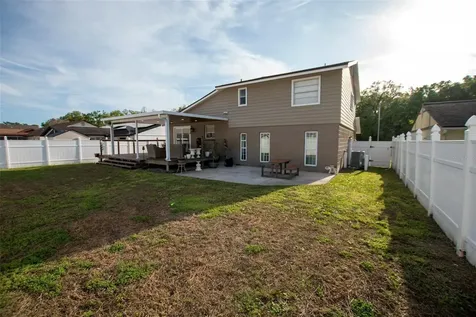 16119 Copperfield Drive Tampa FL 33618