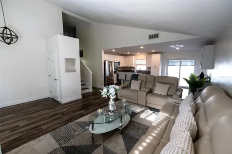 16119 Copperfield Drive Tampa FL 33618